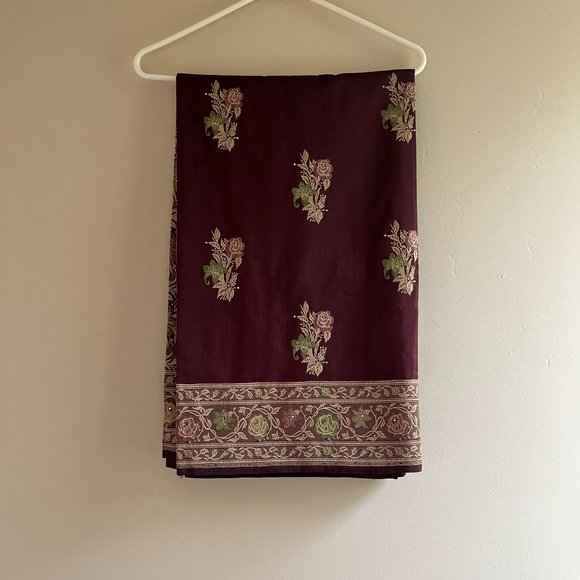 Maroon Purple Eggplant Silk Saree Rose Embroidered Floral Border Wedding - Picture 3 of 15